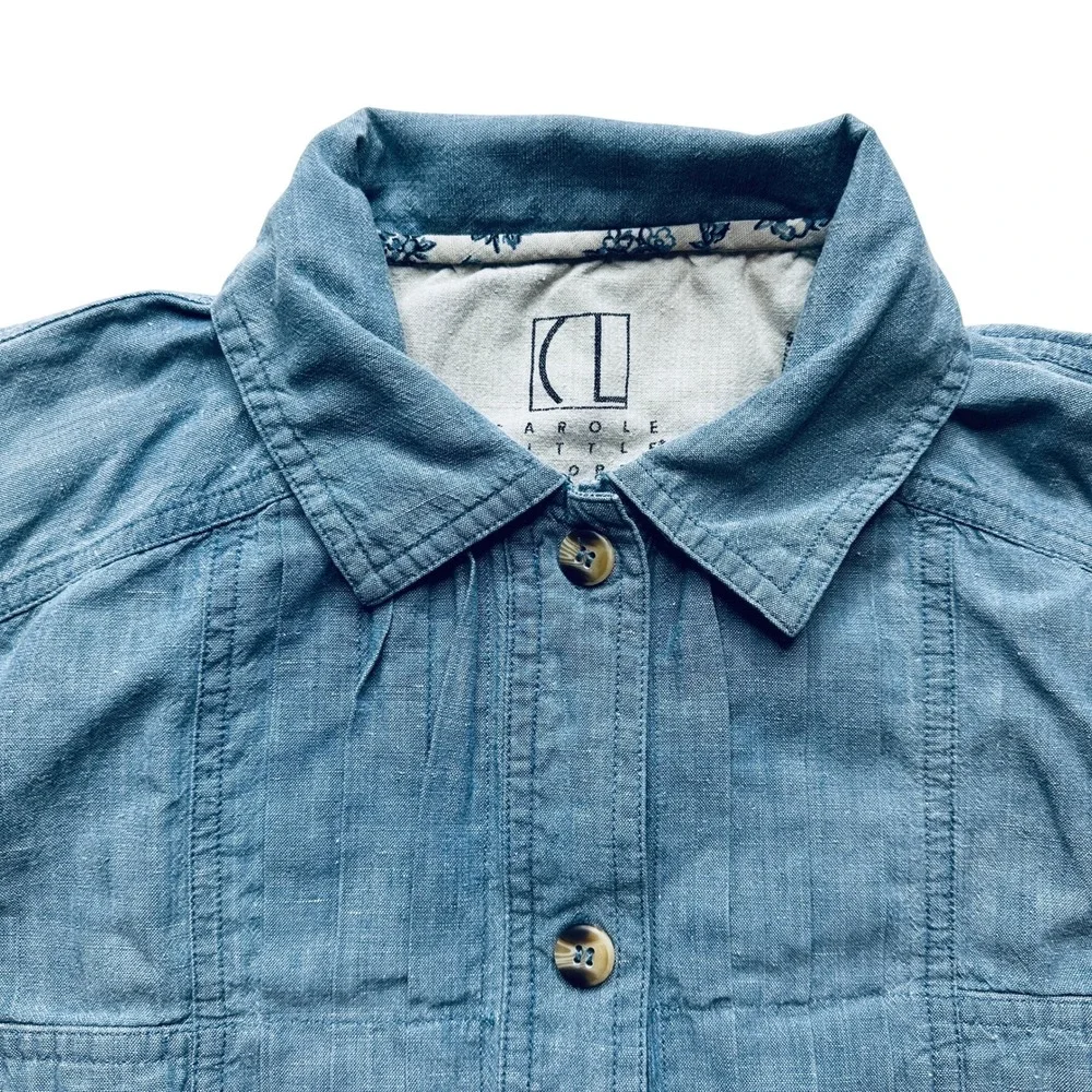 Carole Little Denim Jacket Sport Shirt Style Button Up Pockets Blue‎ Size 6
